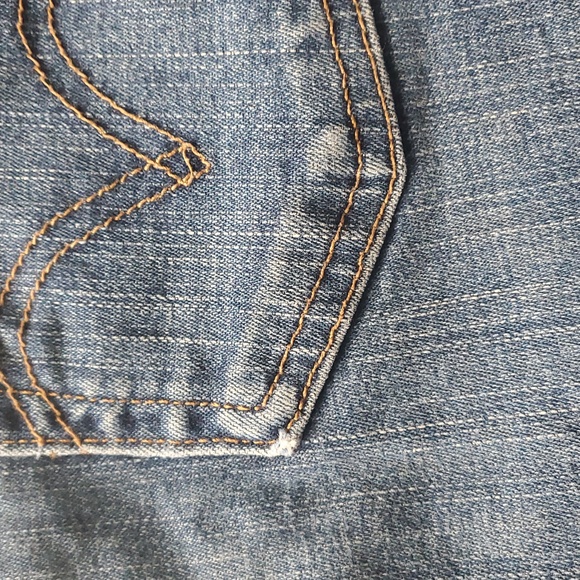 Levi's 545 Low Straight Jeans - Picture 15 of 16